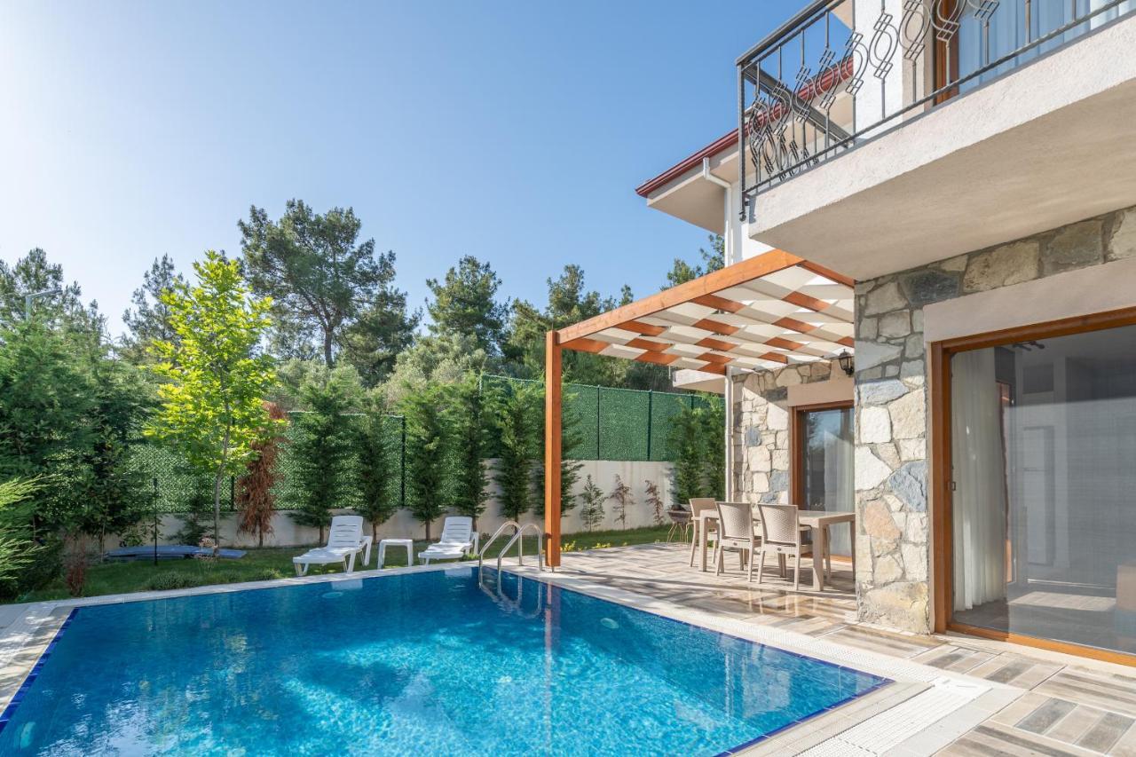 Vintage Villas Kusadasi Exterior photo