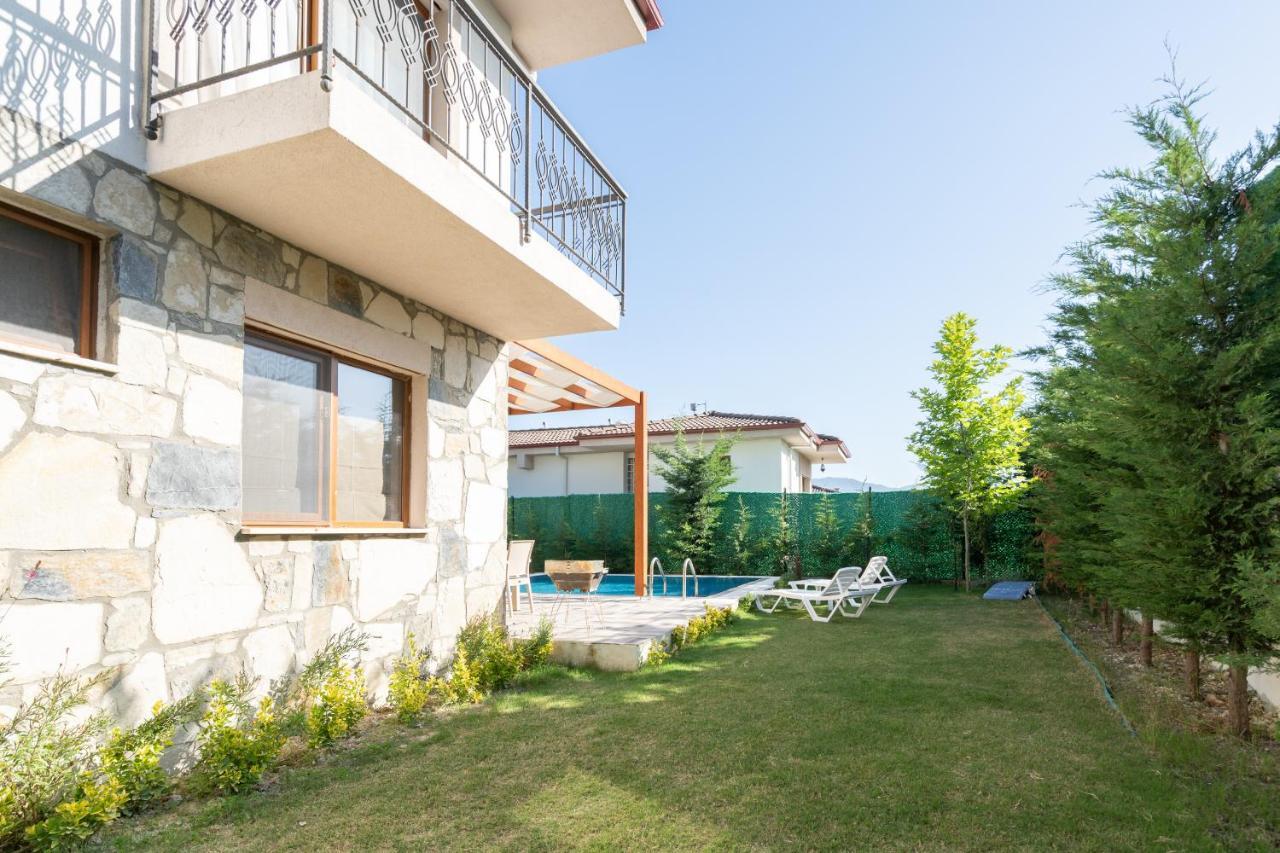 Vintage Villas Kusadasi Exterior photo